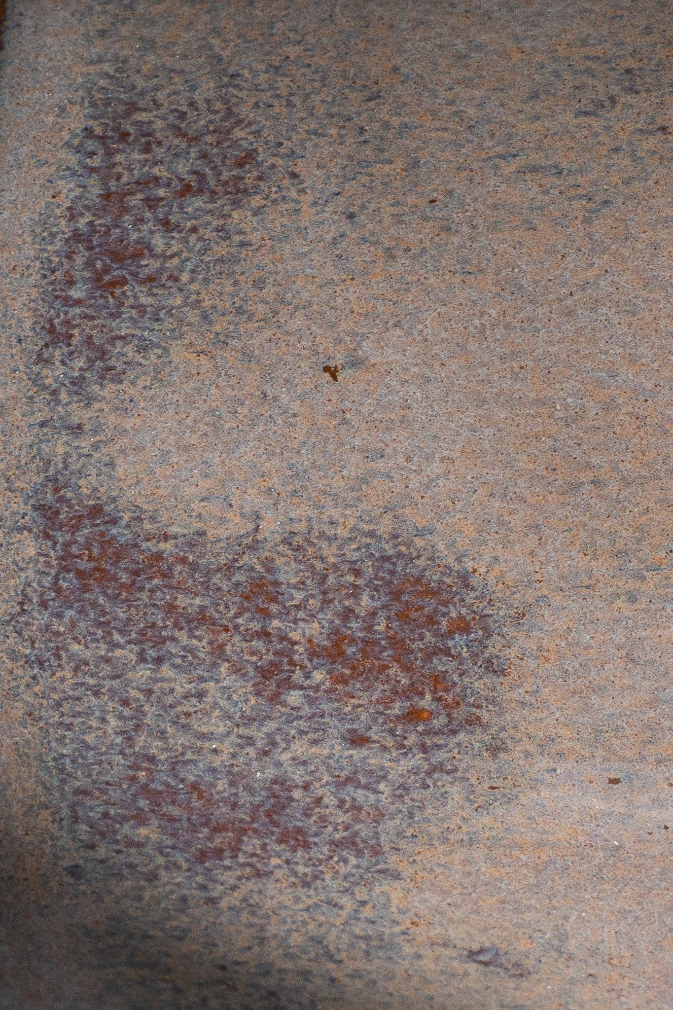 KUBEK_01_Basic_dusty_plum_glaze_closeup
